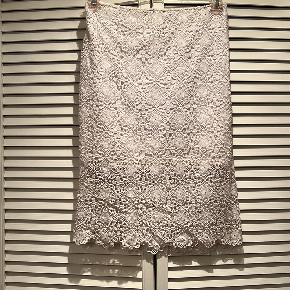 Lacey pencil skirt - lace overlay longer than skirt material